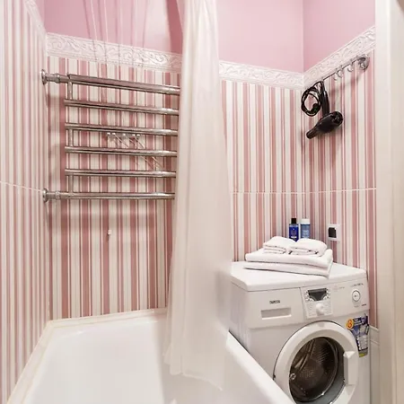City's Heart Apartment
